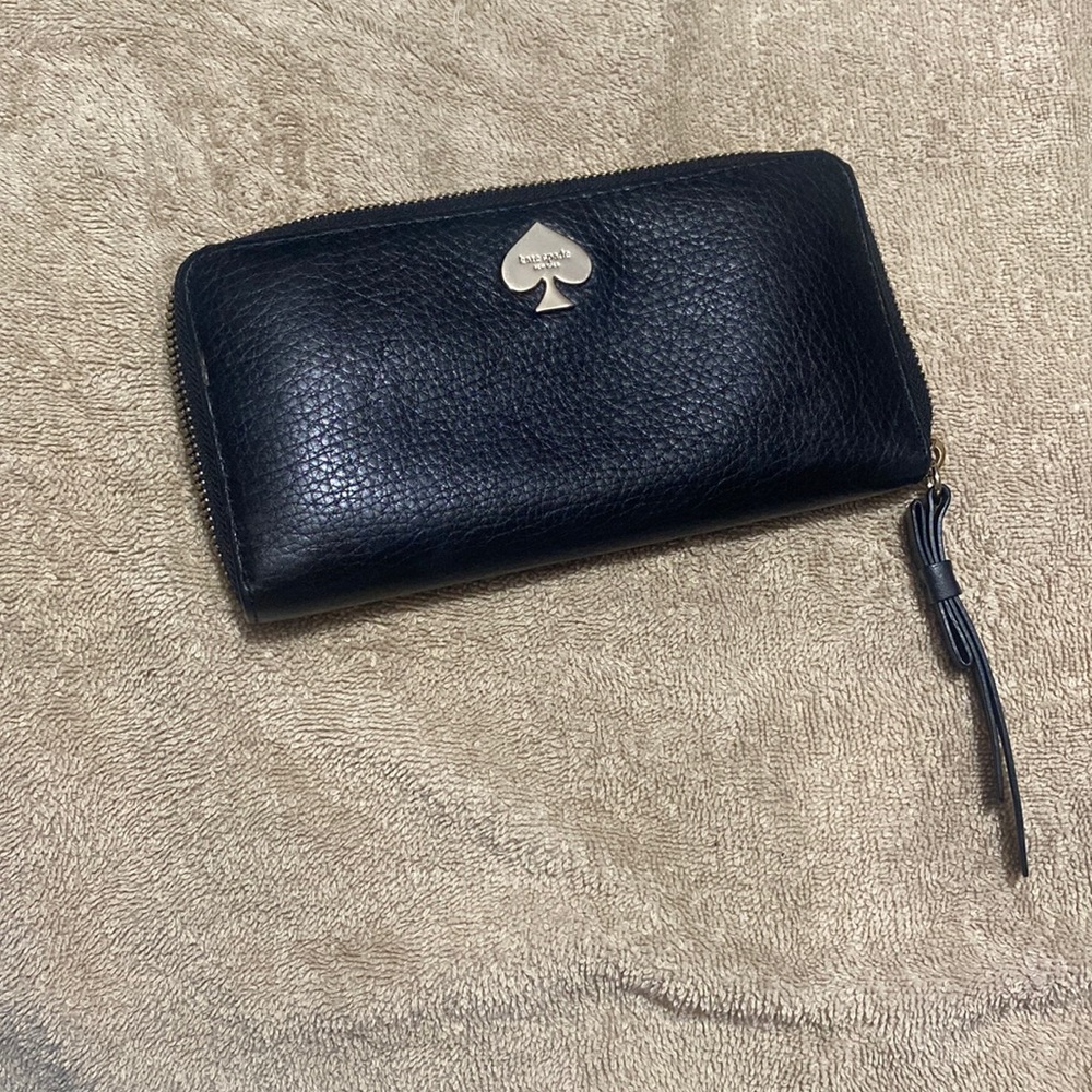 Kate spade leather wallet excellent condition
